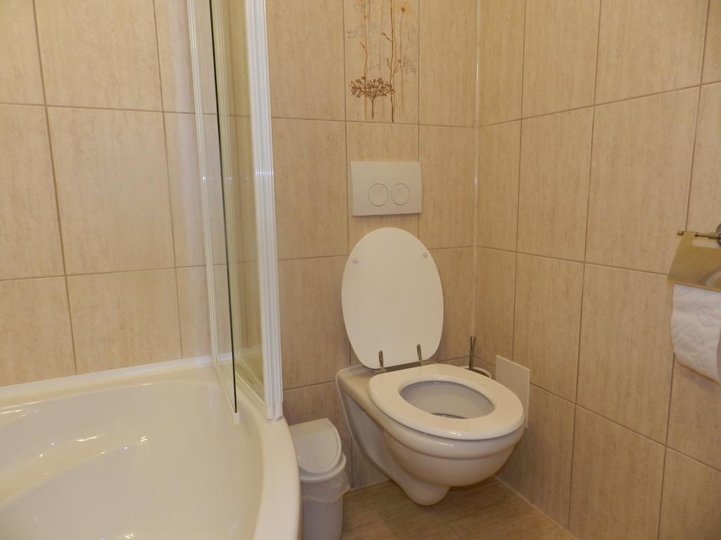 Studio S. Apartment Brasov Luaran gambar