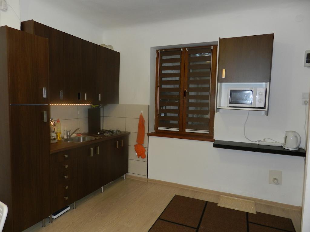 Studio S. Apartment Brasov Bilik gambar